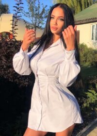 Проститутка Алина +7(981)136-33-84 с 2 размером груди предлагает профессиональные секс и интим услуги возле метро Выборгская в городе Санкте-Петербург - фото 1